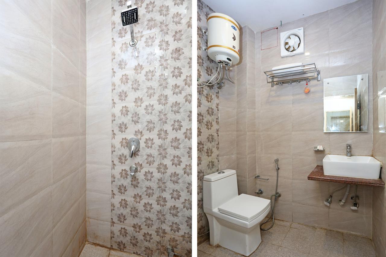 Oyo 9233 Hotel Cottage Lord Krishna Νέο Δελχί Εξωτερικό φωτογραφία