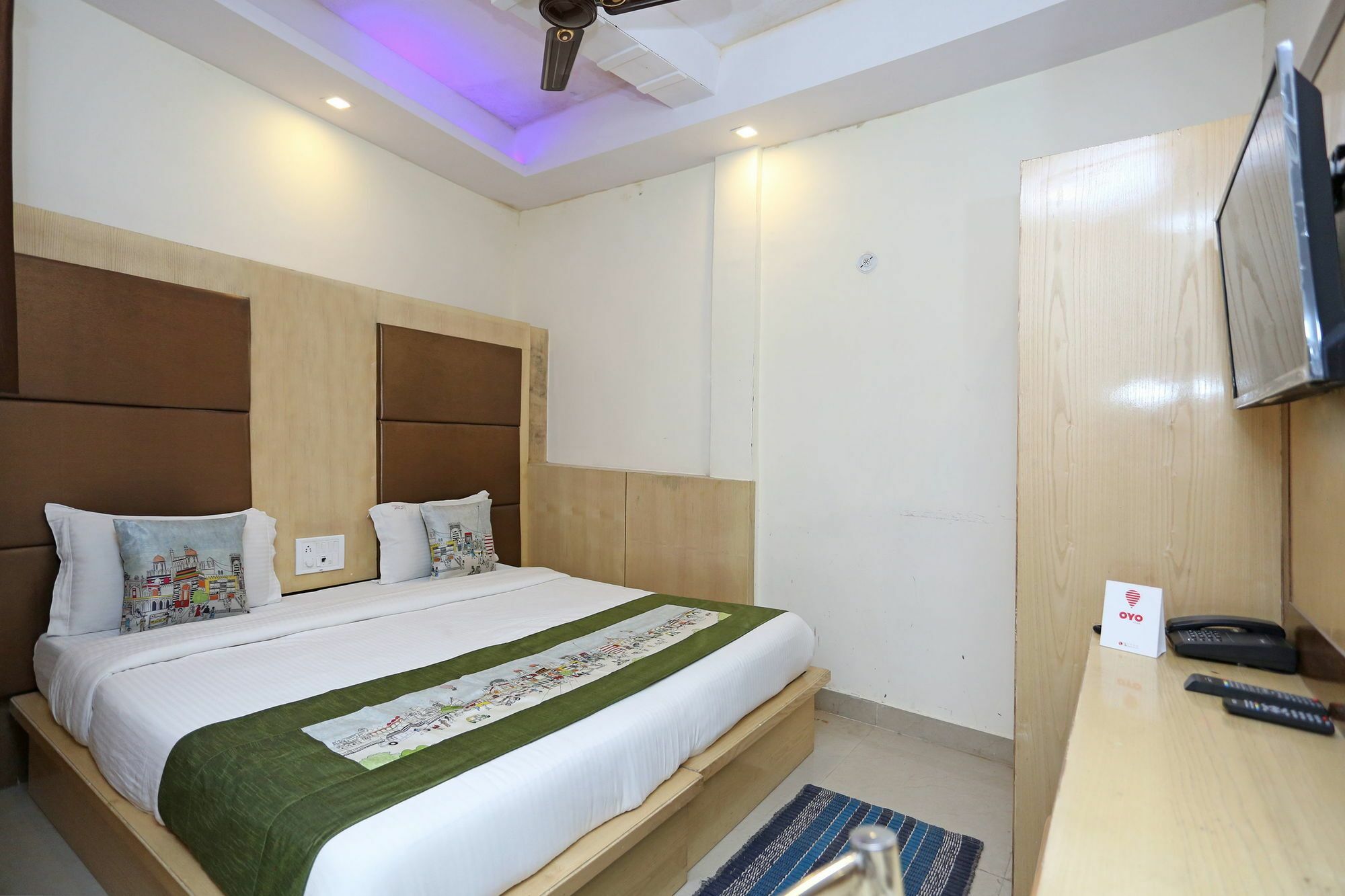 Oyo 9233 Hotel Cottage Lord Krishna Νέο Δελχί Εξωτερικό φωτογραφία