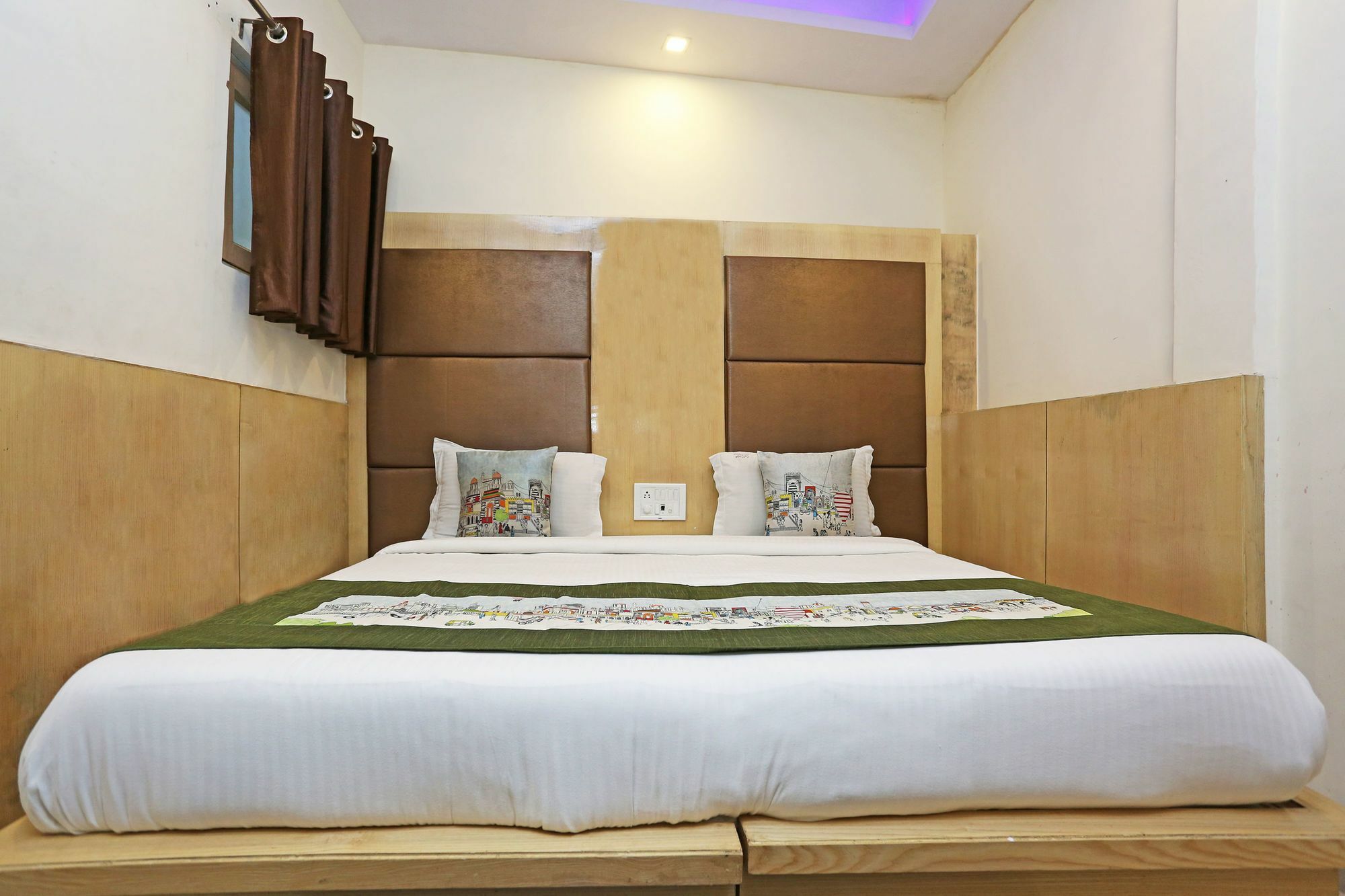 Oyo 9233 Hotel Cottage Lord Krishna Νέο Δελχί Εξωτερικό φωτογραφία