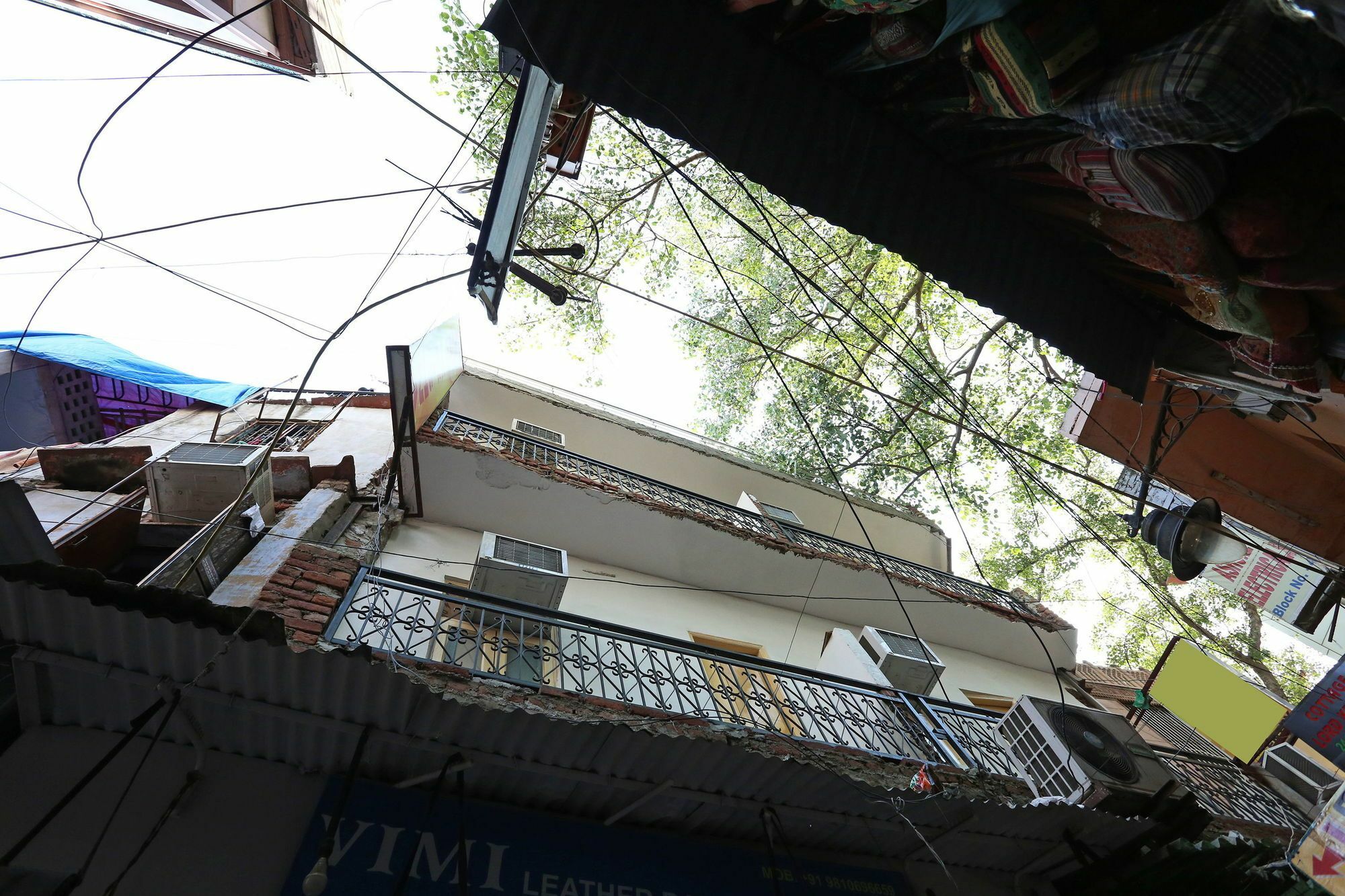 Oyo 9233 Hotel Cottage Lord Krishna Νέο Δελχί Εξωτερικό φωτογραφία