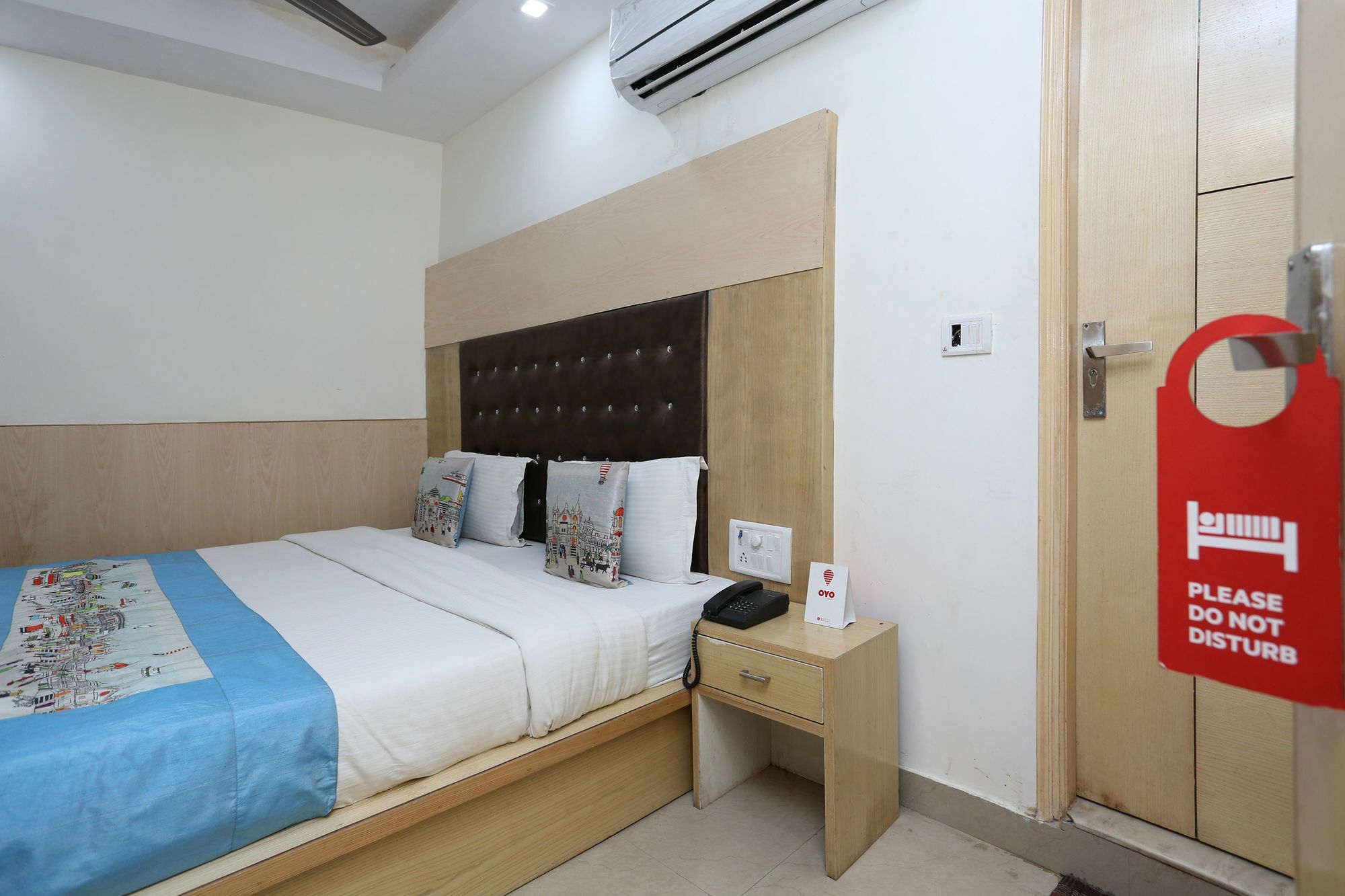Oyo 9233 Hotel Cottage Lord Krishna Νέο Δελχί Εξωτερικό φωτογραφία