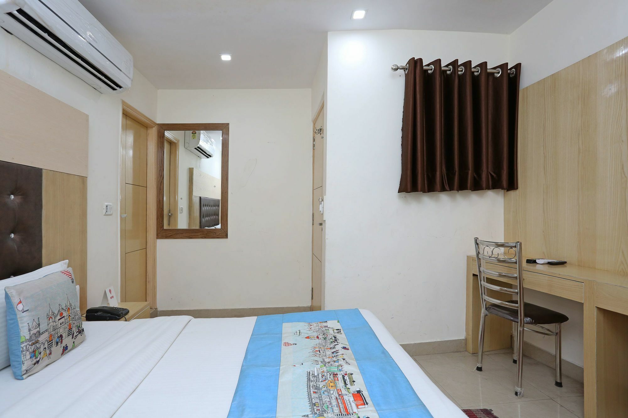 Oyo 9233 Hotel Cottage Lord Krishna Νέο Δελχί Εξωτερικό φωτογραφία